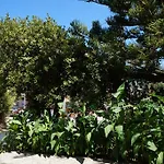 玛凯斯公寓 公寓 *